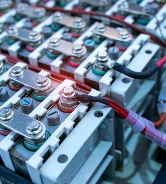 dropteam-saft-batteries-infrastructure-azure.jpeg